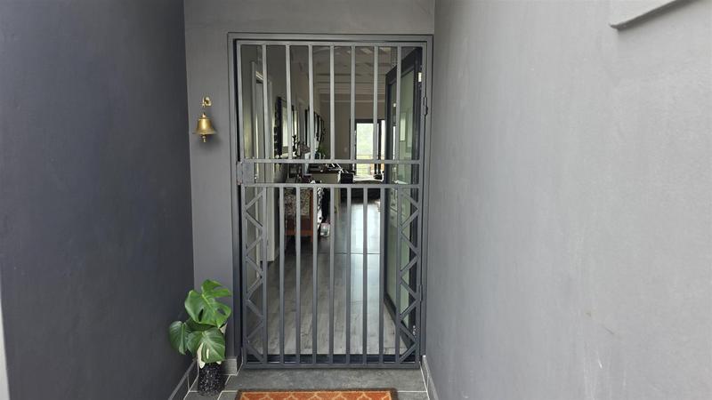 2 Bedroom Property for Sale in Groot Brakrivier Central Western Cape